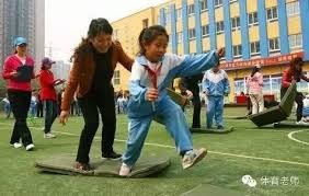 和平精英新地图进入比赛服