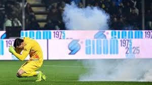 砍掉所有手游业务三款3A级产品同时在研，这家国产游戏厂商究竟在干嘛？