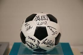 美媒：保罗当着全队质疑卢16年总冠军含金量后矛盾变得不可调和